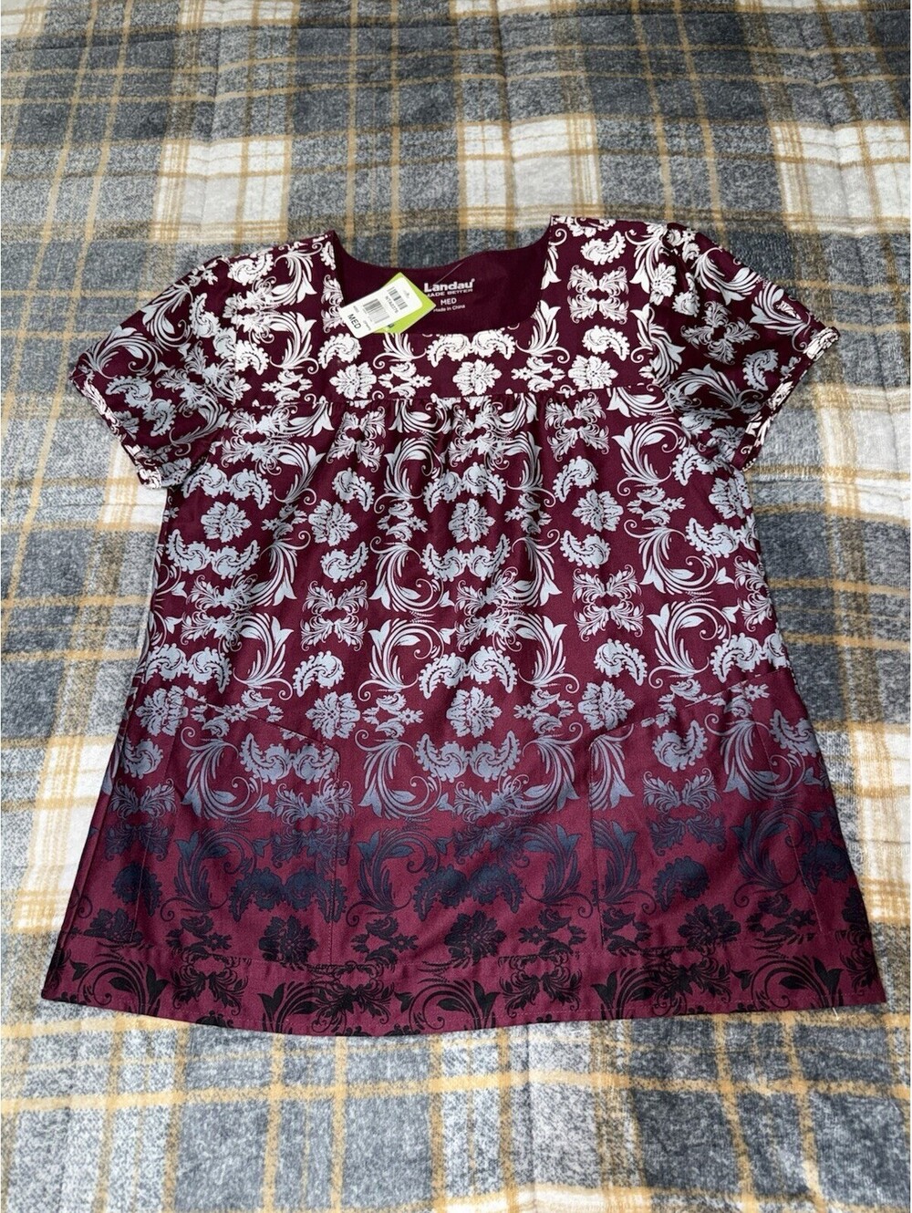 🎄 Landau Made Better Scrubs Medium Nursing Scrub New Retail Tag $28.99
